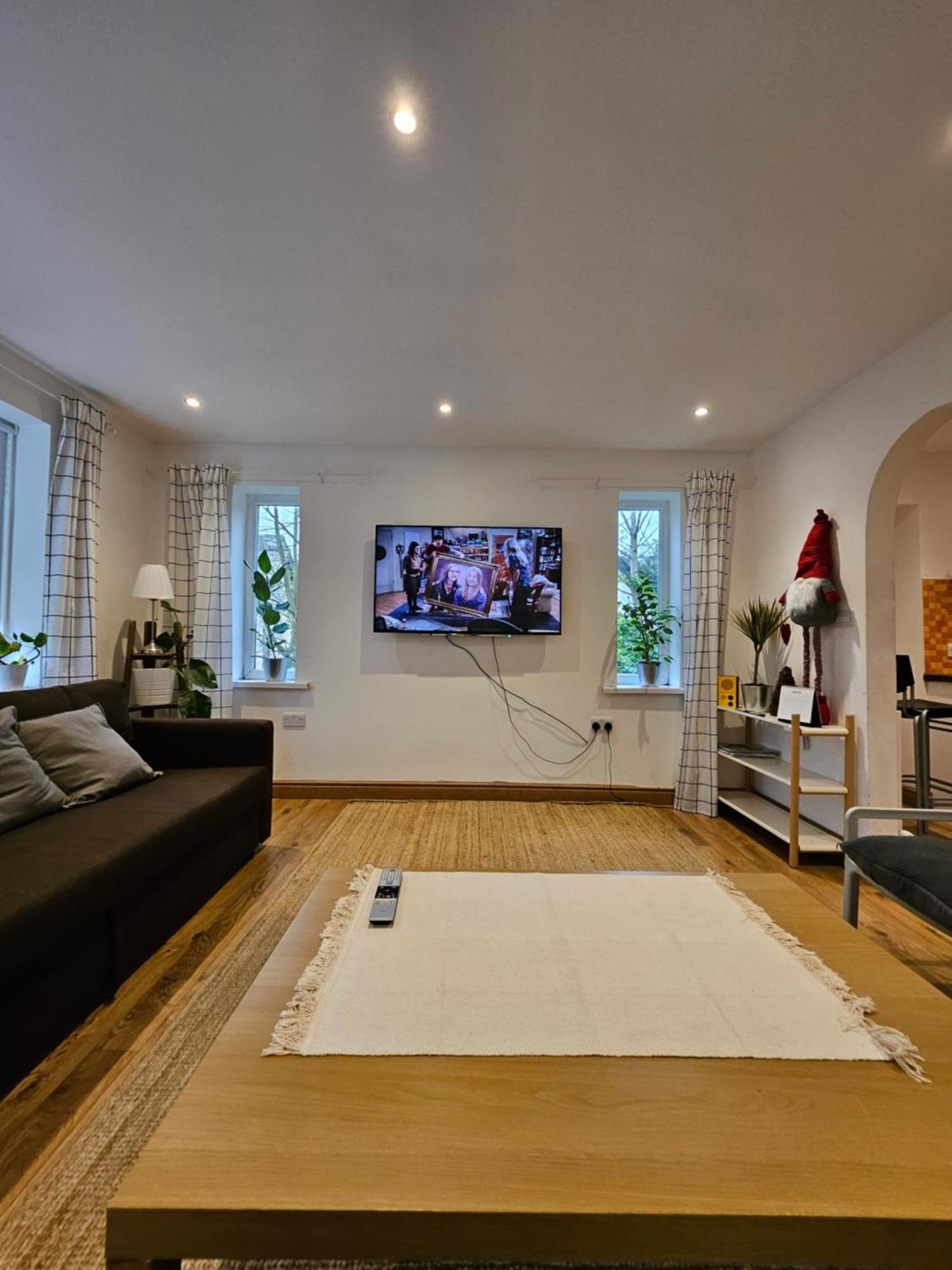 Beautiful House In The Heart Of A Golf Course. Apartment Manchester Exterior photo